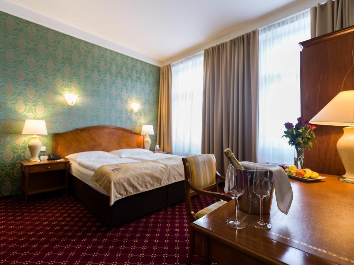 Hotel St George - Czech Leading Hotels Prague Ngoại thất bức ảnh