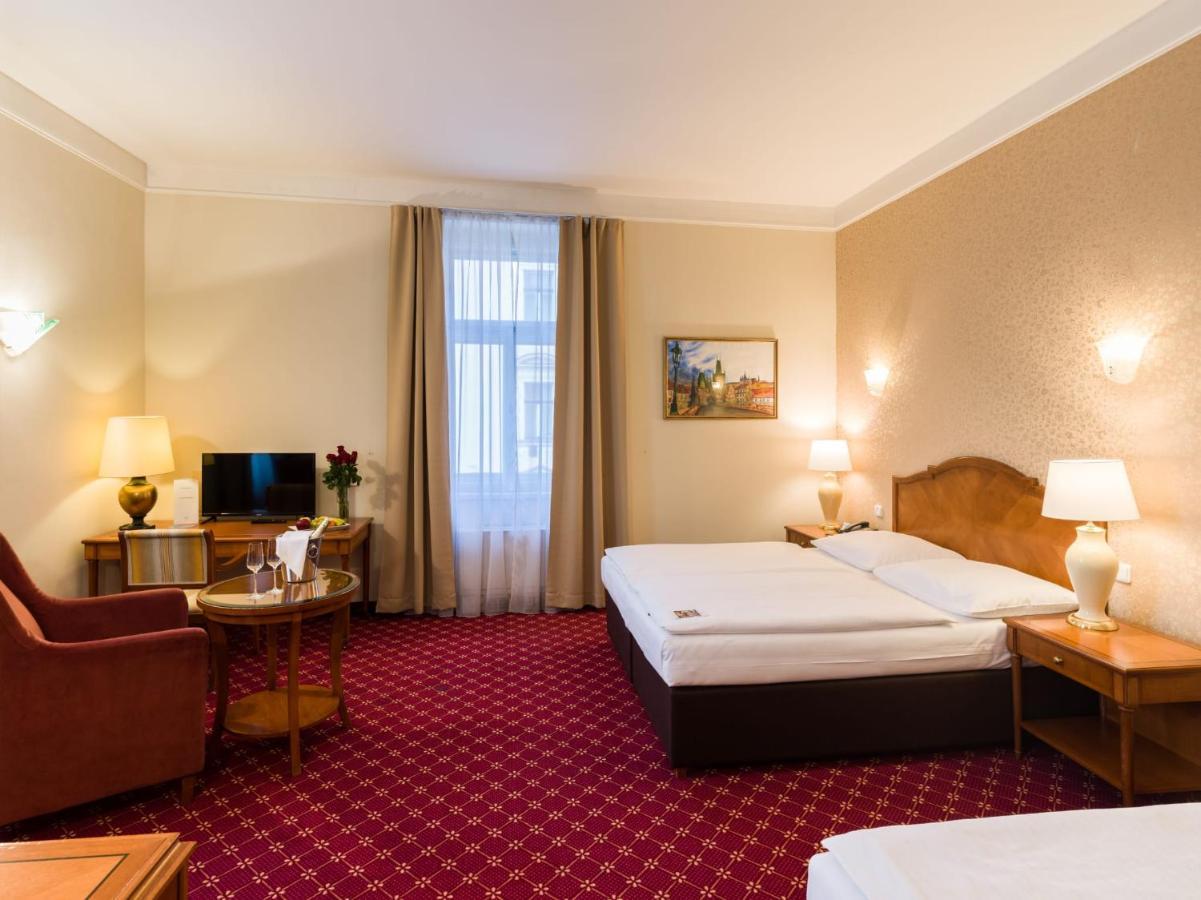 Hotel St George - Czech Leading Hotels Prague Ngoại thất bức ảnh